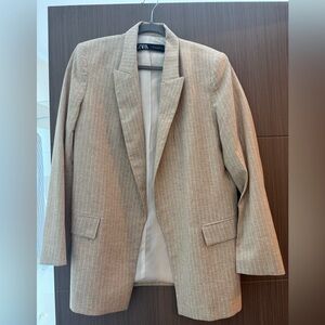 Zara women’s blazer